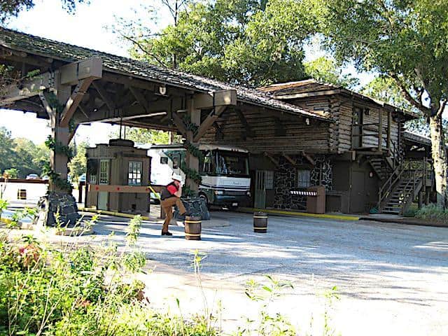 Disneys Fort Wilderness Resort Outpost Drive thru Check in