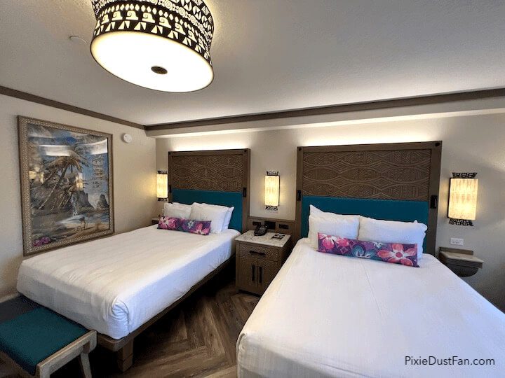 Polynesian Resort Room Beds - Disney